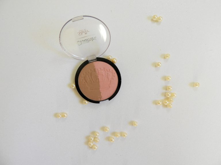 1 BLUSH, VÁRIAS FUNÇÕES – DUO BLUSH SHEER MAKE UP